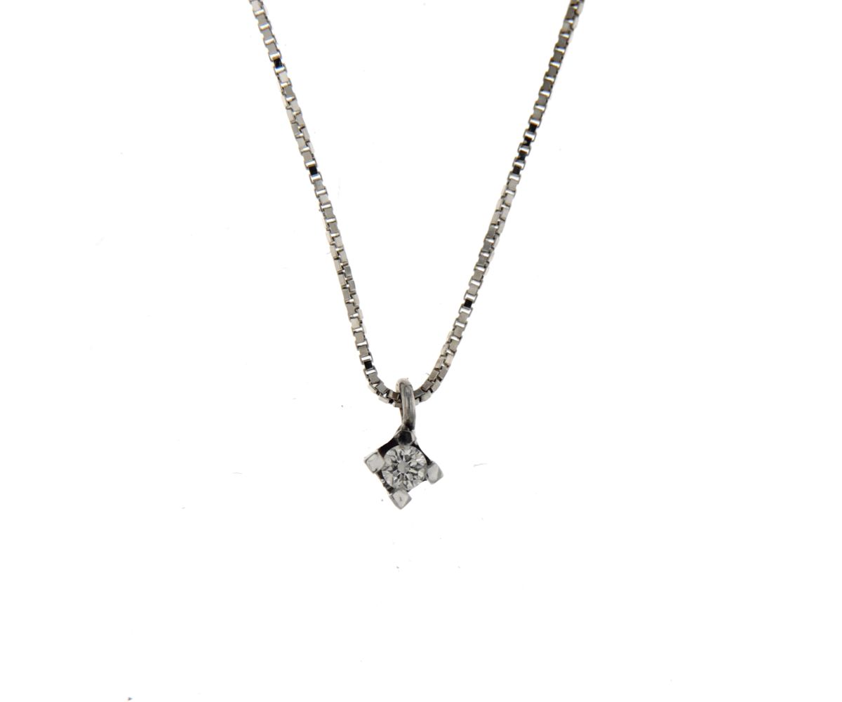 Collana punto luce in oro bianco on sale 18 kt con diamante